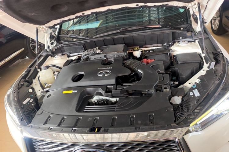 Used Infiniti QX50 2018 2.0T Four-Wheel Drive Elite Edition Engine Bay