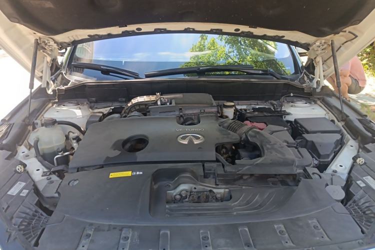 Used Infiniti QX50 2018 2.0T Four-Wheel Drive Elite Edition Engine Bay