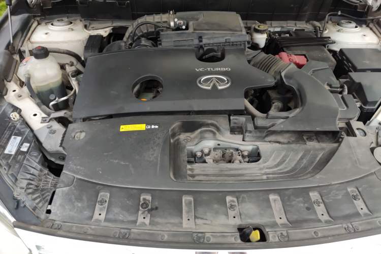 Used Infiniti QX50 2018 2.0T Four-Wheel Drive Elite Edition Engine Bay