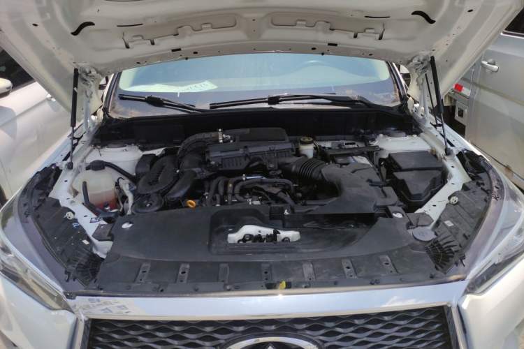 Used Infiniti QX50 2018 2.0T Four-Wheel Drive Elite Edition Engine Bay