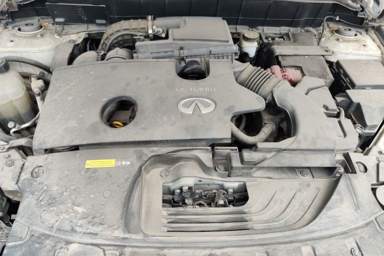Used Infiniti QX50 2018 2.0T Two-Wheel-Drive Elite Edition Engine Bay