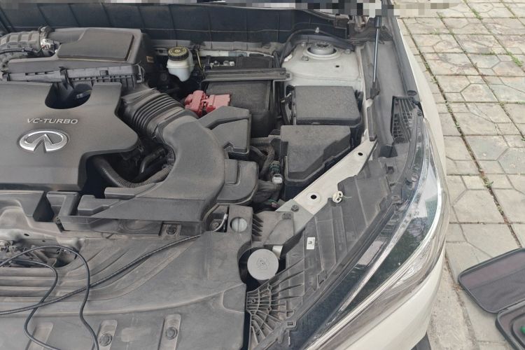 Used Infiniti QX50 2018 2.0T Four-Wheel Drive Elite Edition Engine Bay Left