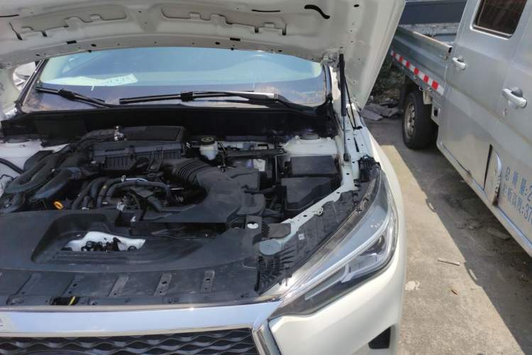 Used Infiniti QX50 2018 2.0T Four-Wheel Drive Elite Edition Engine Bay Left