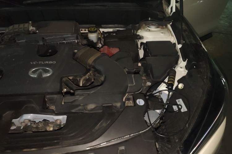 Used Infiniti QX50 2018 2.0T Four-Wheel Drive Elite Edition Engine Bay Left