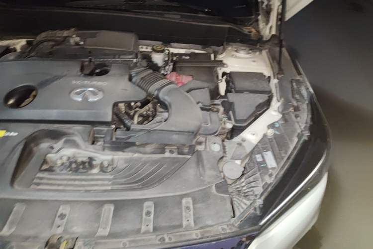 Used Infiniti QX50 2018 2.0T Four-Wheel Drive Elite Edition Engine Bay Left
