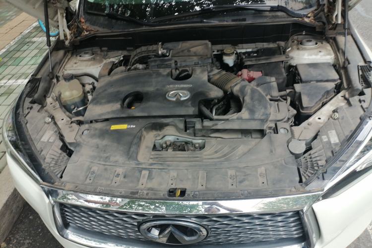 Used Infiniti QX50 2018 2.0T Four-Wheel Drive Elite Edition Engine Bay
