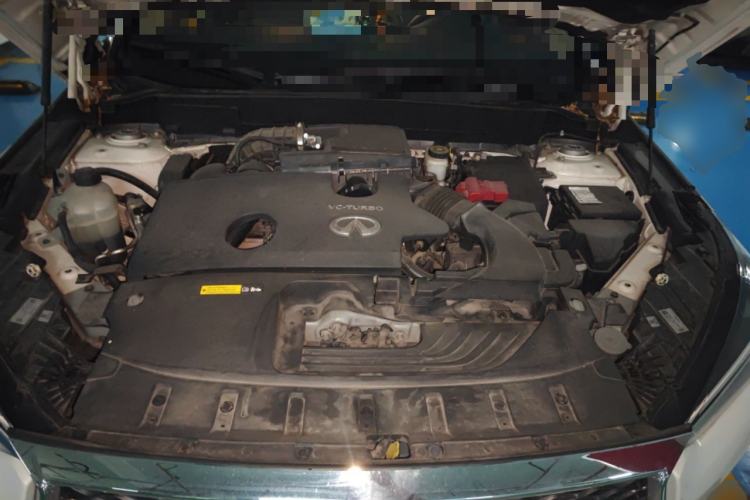 Used Infiniti QX50 2018 2.0T Two-Wheel Drive Fashion Edition Engine Bay