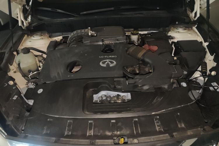 Used Infiniti QX50 2018 2.0T Four-Wheel Drive Elite Edition Engine Bay
