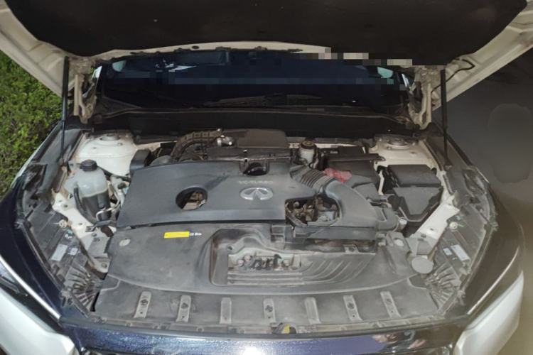 Used Infiniti QX50 2018 2.0T Four-Wheel Drive Elite Edition Engine Bay