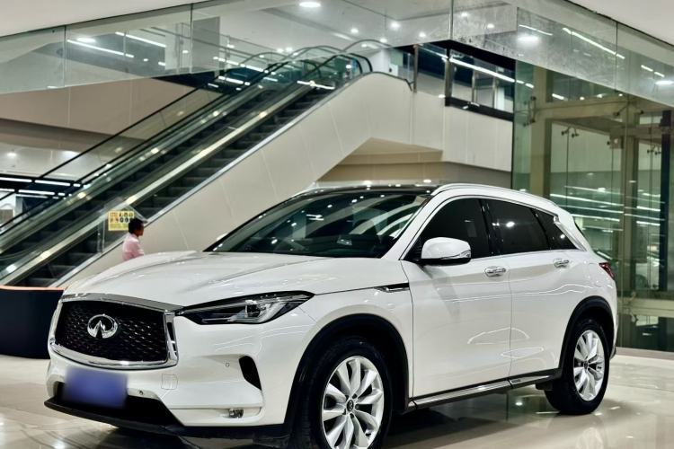 Used Infiniti QX50 2018 2.0T Two-Wheel Drive Fashion Edition Exterior 2
