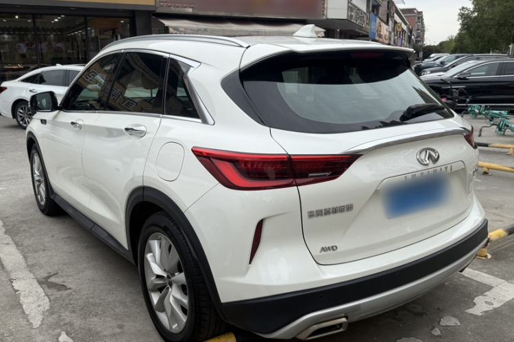Used Infiniti QX50 2018 2.0T Four-Wheel Drive Elite Edition Exterior 3