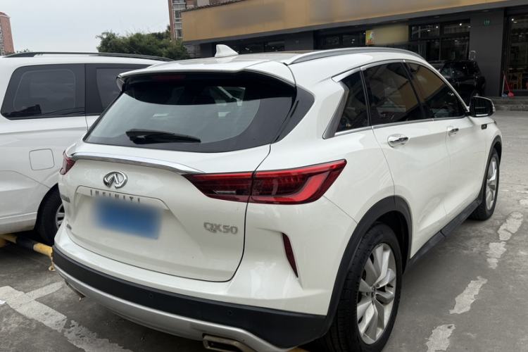 Used Infiniti QX50 2018 2.0T Four-Wheel Drive Elite Edition Exterior 5