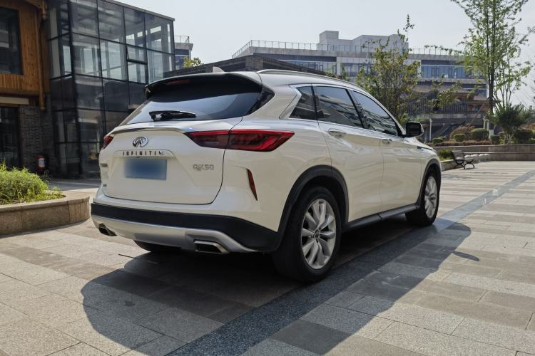 Used Infiniti QX50 2018 2.0T Four-Wheel Drive Elite Edition Exterior 8