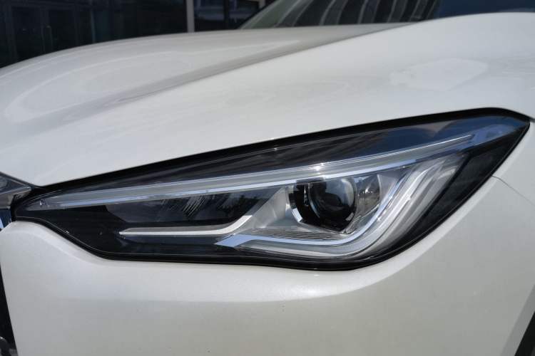 Used Infiniti QX50 2018 2.0T Four-Wheel Drive Elite Edition Exterior 9