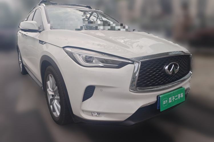 Used Infiniti QX50 2018 2.0T Four-Wheel Drive Elite Edition Front Right 45 Deg