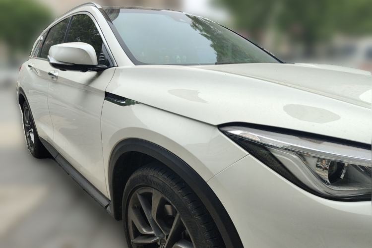 Used Infiniti QX50 2018 2.0T Four-Wheel Drive Luxury Edition Front Right 45 Deg