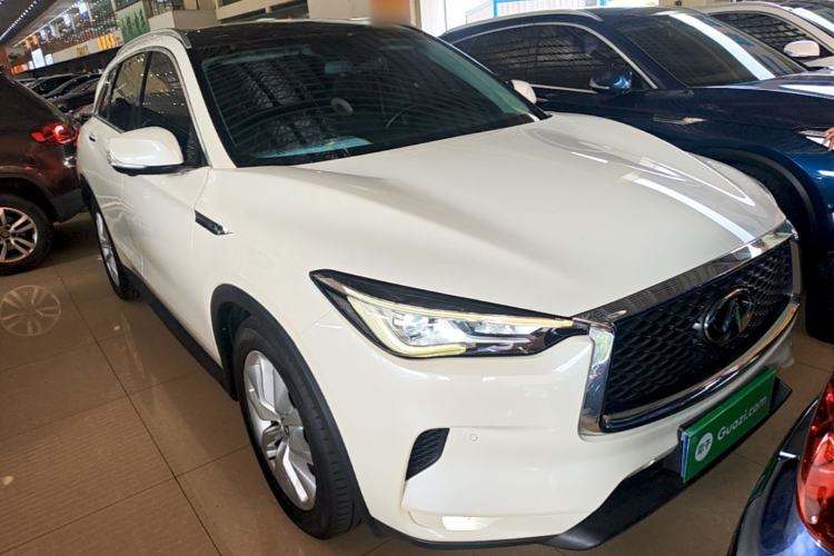 Used Infiniti QX50 2018 2.0T Four-Wheel Drive Elite Edition Front Right 45 Deg
