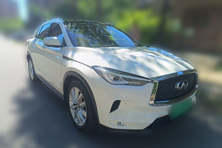 Used Infiniti QX50 2018 2.0T Four-Wheel Drive Elite Edition Front Right 45 Deg