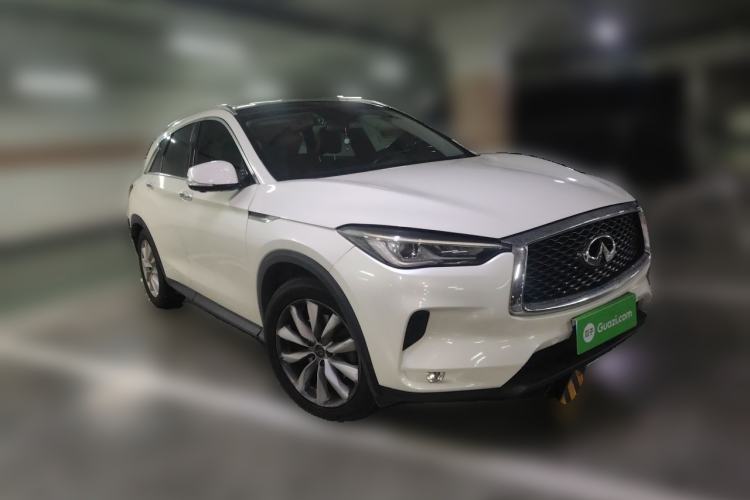 Used Infiniti QX50 2018 2.0T Four-Wheel Drive Elite Edition Front Right 45 Deg