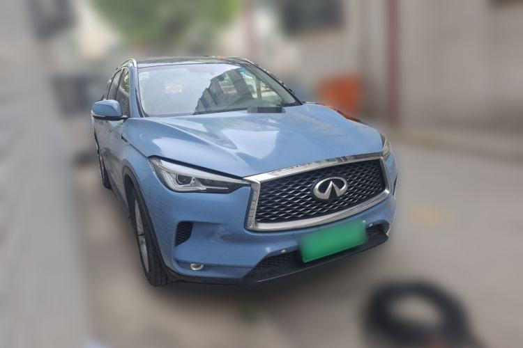 Used Infiniti QX50 2018 2.0T Two-Wheel Drive Fashion Edition Front Right 45 Deg