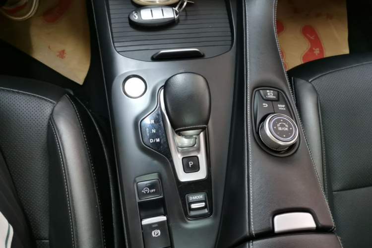 Used Infiniti QX50 2018 2.0T Four-Wheel Drive Smart Edition Gear Lever