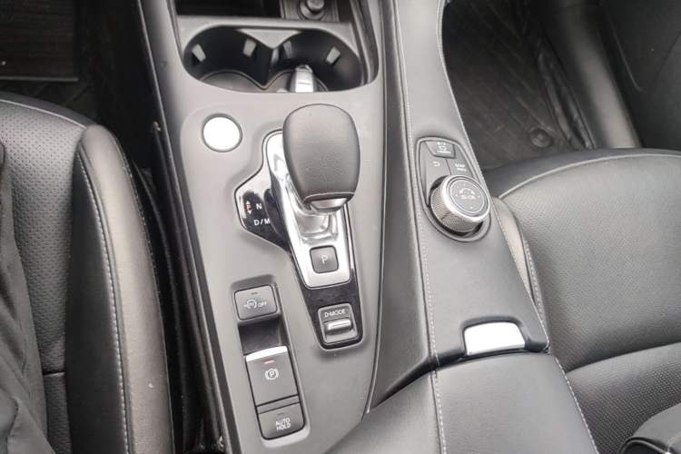 Used Infiniti QX50 2018 2.0T Four-Wheel Drive Elite Edition Gear Lever