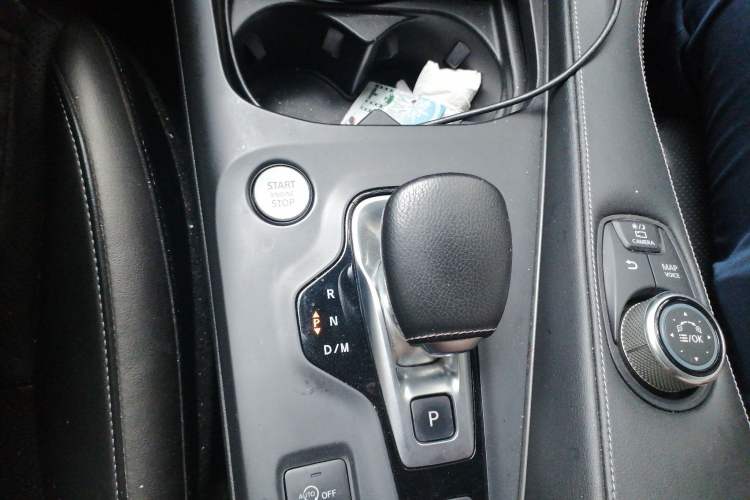 Used Infiniti QX50 2018 2.0T Four-Wheel Drive Elite Edition Gear Lever