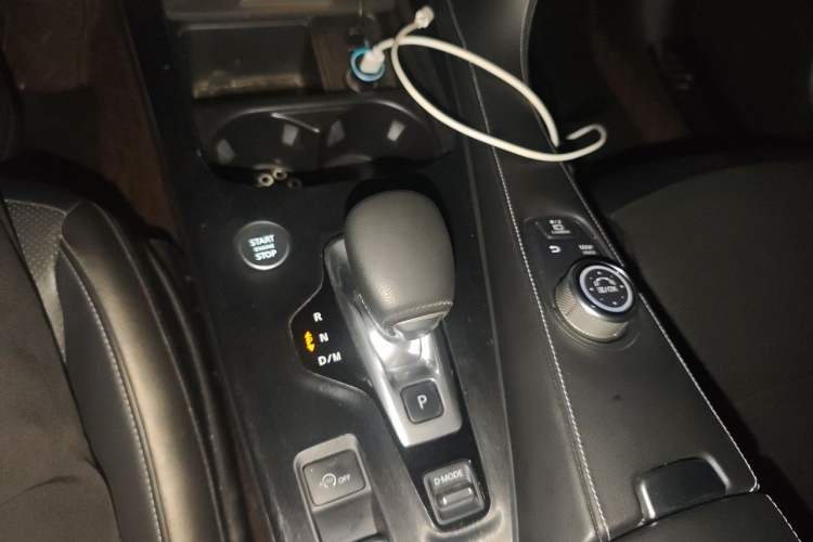 Used Infiniti QX50 2018 2.0T Four-Wheel Drive Elite Edition Gear Lever