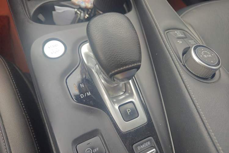Used Infiniti QX50 2018 2.0T Four-Wheel Drive Elite Edition Gear Lever