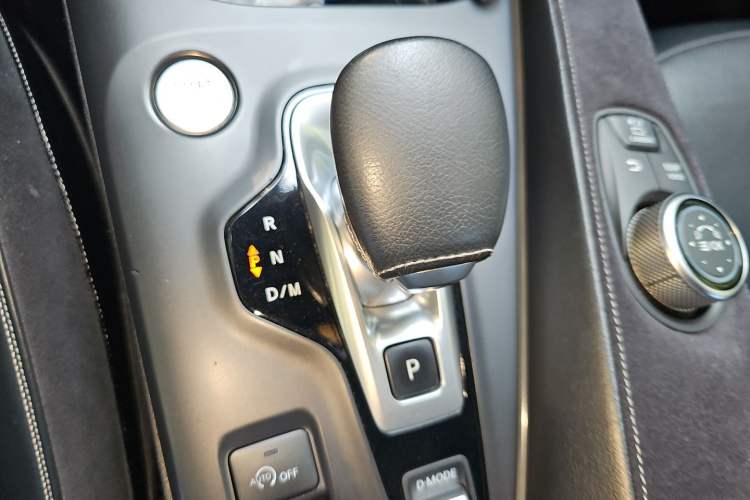 Used Infiniti QX50 2018 2.0T Four-Wheel Drive Luxury Edition Gear Lever