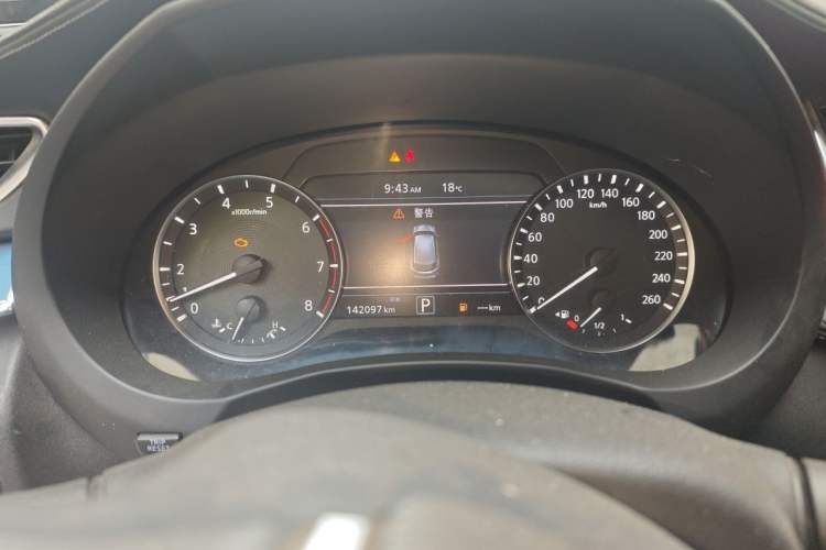 Used Infiniti QX50 2018 2.0T Two-Wheel Drive Fashion Edition Instrument Cluster