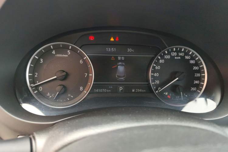 Used Infiniti QX50 2018 2.0T Two-Wheel-Drive Elite Edition Instrument Cluster