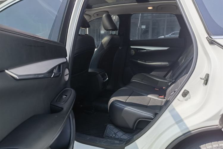 Used Infiniti QX50 2018 2.0T Four-Wheel Drive Elite Edition Interior 3