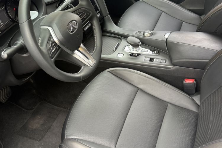 Used Infiniti QX50 2018 2.0T Four-Wheel Drive Elite Edition Interior 6