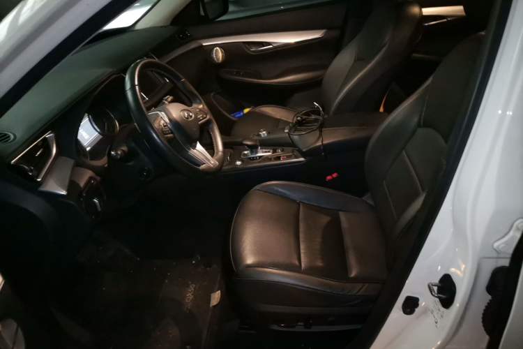 Used Infiniti QX50 2018 2.0T Four-Wheel Drive Smart Edition Left Front Seat