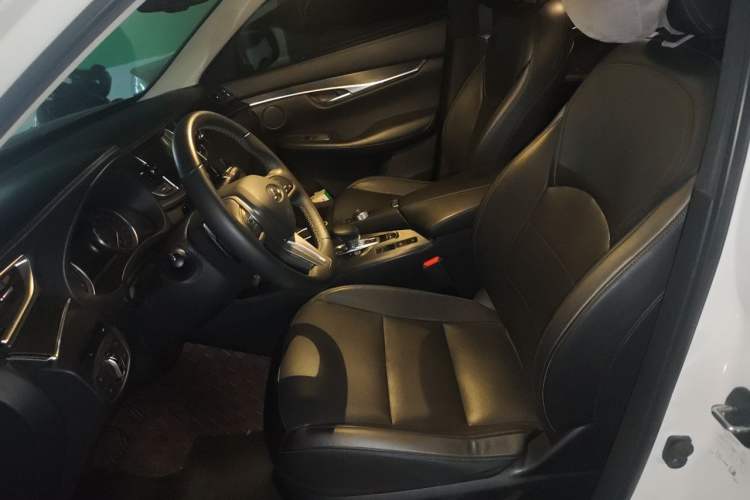 Used Infiniti QX50 2018 2.0T Four-Wheel Drive Elite Edition Left Front Seat
