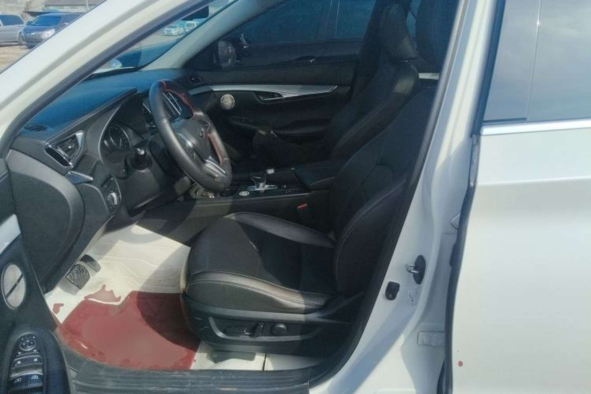 Used Infiniti QX50 2018 2.0T Four-Wheel Drive Elite Edition Left Front Seat
