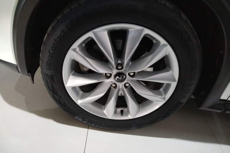Used Infiniti QX50 2018 2.0T Four-Wheel Drive Smart Edition Left Front Wheel Hub
