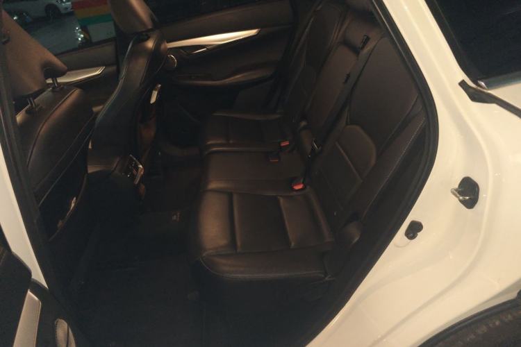 Used Infiniti QX50 2018 2.0T Two-Wheel Drive Fashion Edition Left Rear Seat