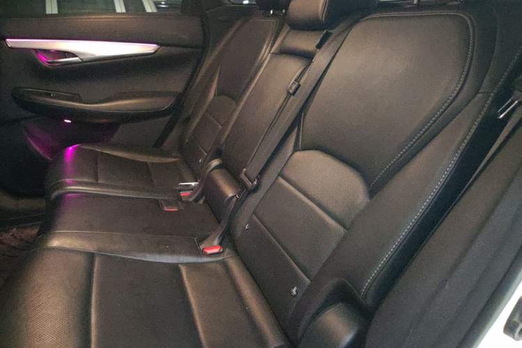 Used Infiniti QX50 2018 2.0T Four-Wheel Drive Elite Edition Left Rear Seat