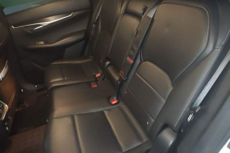 Used Infiniti QX50 2018 2.0T Four-Wheel Drive Elite Edition Left Rear Seat