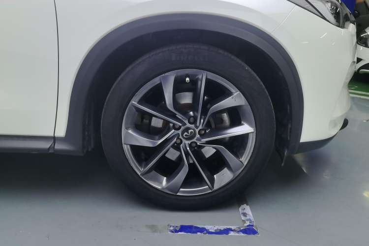 Used Infiniti QX50 2018 2.0T Four-Wheel Drive Smart Edition Left Rear Wheel Hub