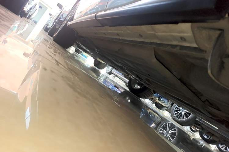 Used Infiniti QX50 2018 2.0T Four-Wheel Drive Elite Edition Left Side Sill