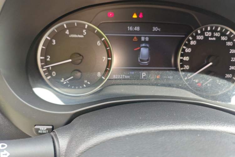 Used Infiniti QX50 2018 2.0T Four-Wheel Drive Elite Edition Odometer Close Up