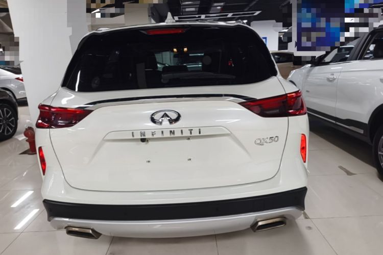 Used Infiniti QX50 2018 2.0T Two-Wheel-Drive Elite Edition Rear