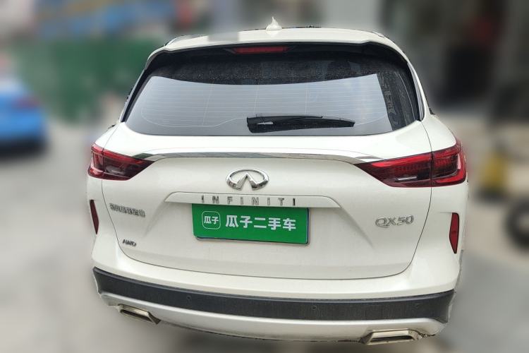 Used Infiniti QX50 2018 2.0T Four-Wheel Drive Luxury Edition Rear