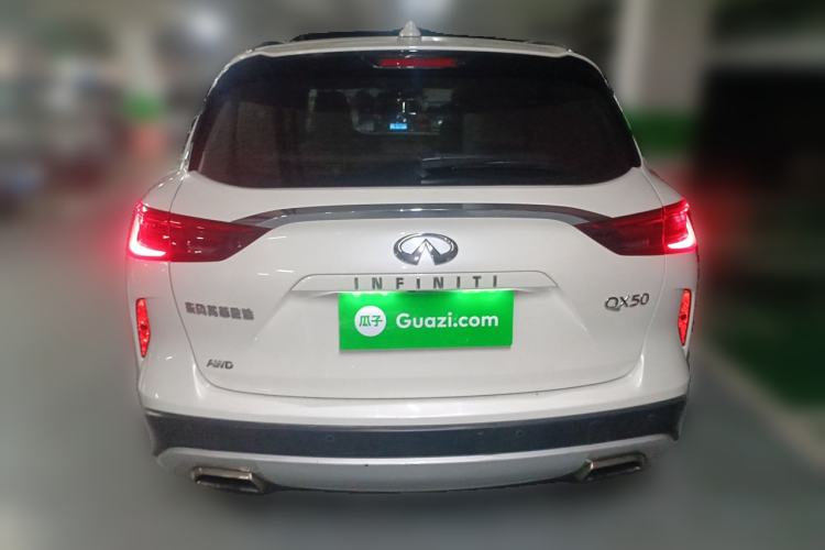 Used Infiniti QX50 2018 2.0T Four-Wheel Drive Luxury Edition Rear