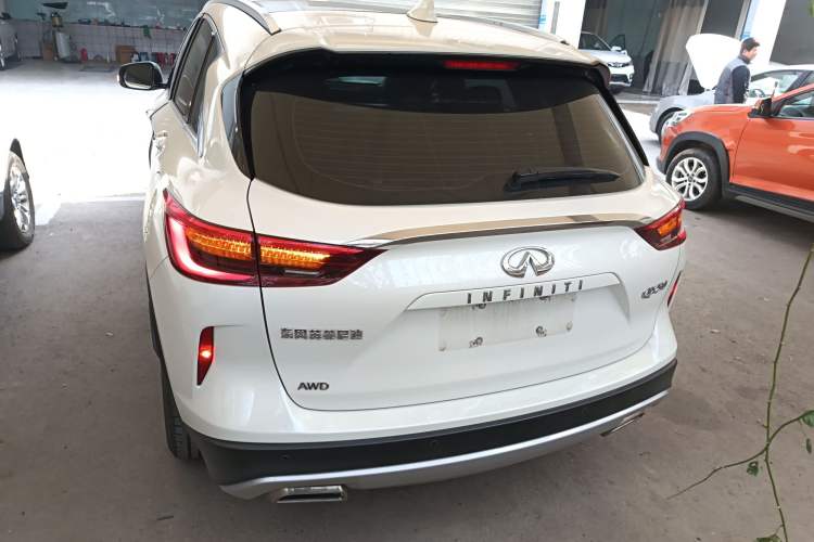 Used Infiniti QX50 2018 2.0T Four-Wheel Drive Smart Edition Rear