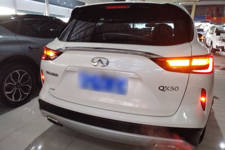 Used Infiniti QX50 2018 2.0T Four-Wheel Drive Smart Edition Rear