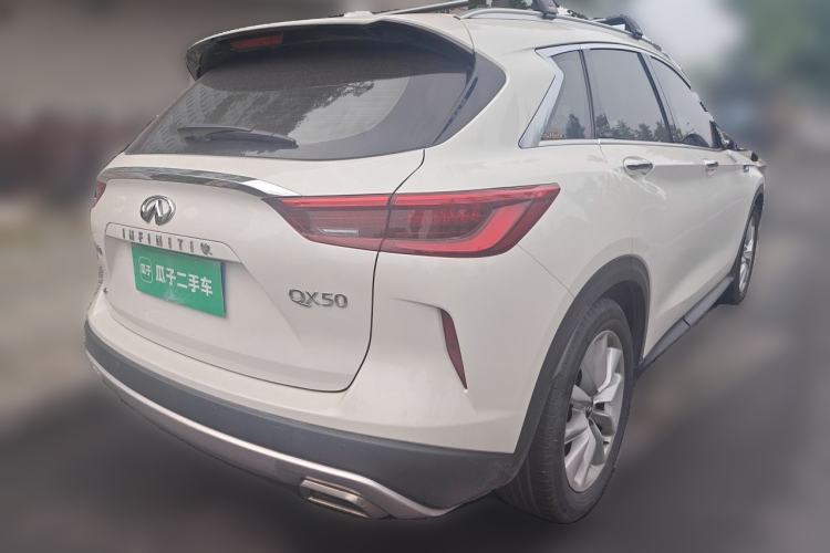 Used Infiniti QX50 2018 2.0T Four-Wheel Drive Elite Edition Rear Right 45 Deg